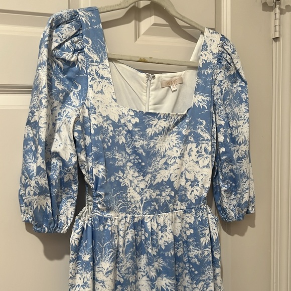 Wayf Cut-Out Dress, size M - Picture 3 of 5